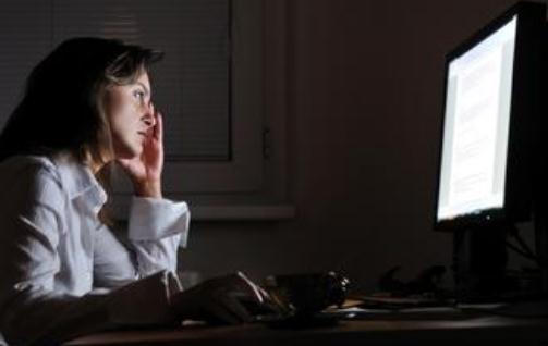 熬夜時不能吃什么食物?