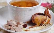 老鴿湯消暑 三伏天喝老鴿湯養生