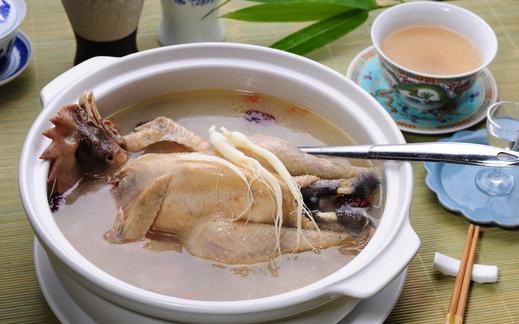 患感冒?雞湯來幫你