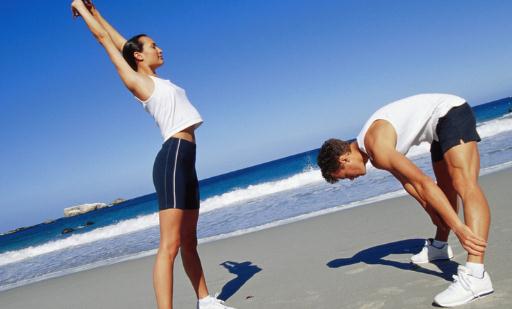 幾個(gè)小動作幫男人鍛煉腰部
