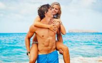 睡前行動看穿男人的內心