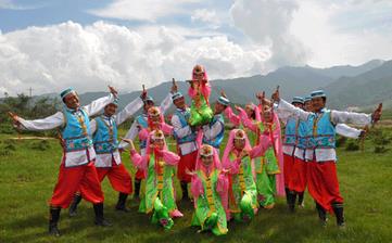 【保安族】保安族簡(jiǎn)介_(kāi)傳統(tǒng)節(jié)日_風(fēng)俗習(xí)慣_服飾_舞蹈_美食_文化 【保安族】保安族簡(jiǎn)介_(kāi)傳統(tǒng)節(jié)日_風(fēng)俗習(xí)慣_服飾_舞蹈_美食_文化