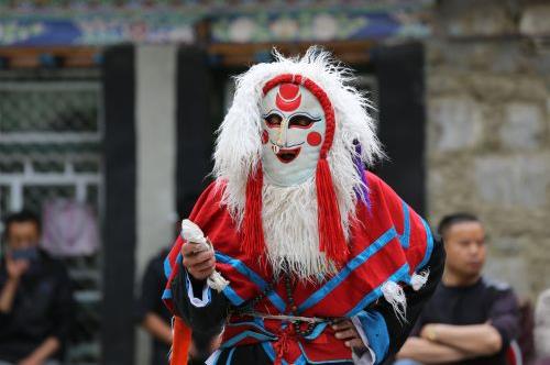 門巴族藝術 門巴族傳統的門巴戲啥樣