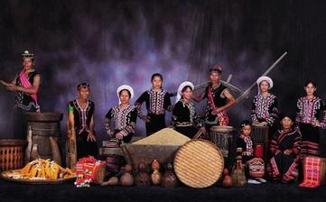 【拉祜族】拉祜族簡介_傳統節日_風俗習慣_服飾_舞蹈_美食_文化