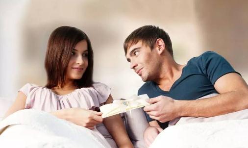 男人最想聽(tīng)你說(shuō)這5句情話