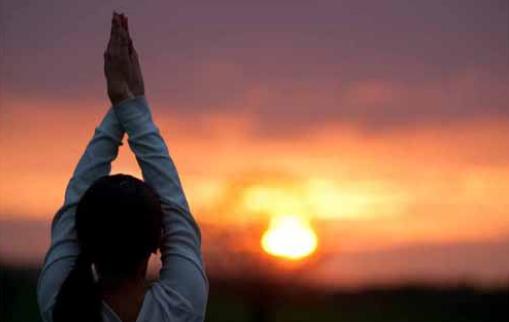 女人冬季凍手凍腳怎么辦