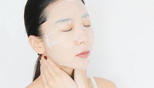 敷完面膜要洗臉嗎？