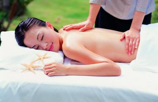 胸小不僅影響魅力 更埋下這些健康危機