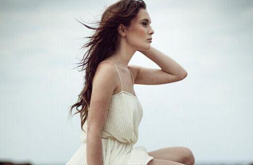 如何修復(fù)被曬傷的皮膚？