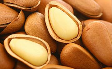 【松子】松子的功效與作用_松子上火嗎_松子怎么吃_松子是什么 【松子】松子的功效與作用_松子上火嗎_松子怎么吃_松子是什么