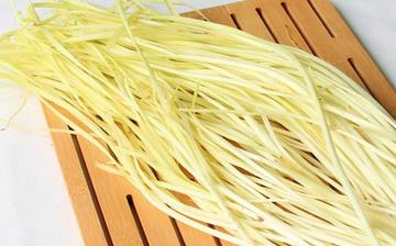 【韭黃】韭黃的功效與作用營養價值_韭黃怎么做好吃_韭黃的做法大全 【韭黃】韭黃的功效與作用營養價值_韭黃怎么做好吃_韭黃的做法大全