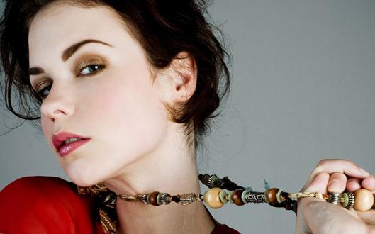 肌膚干燥如何保濕護膚？