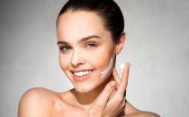 春季應(yīng)該如何護(hù)理肌膚？