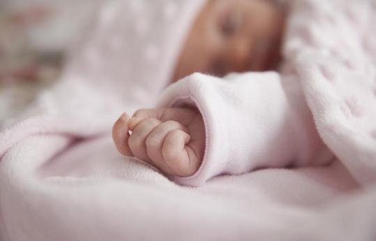 為啥寶寶喜歡吸吮手指?