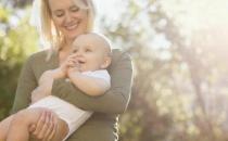 寶寶愛流口水怎么辦？