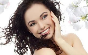 【護(hù)膚】美容護(hù)膚小竅門(mén)_美容護(hù)膚小常識(shí)_女生必知護(hù)膚技巧_女人保養(yǎng)秘訣每天必做 【護(hù)膚】美容護(hù)膚小竅門(mén)_美容護(hù)膚小常識(shí)_女生必知護(hù)膚技巧_女人保養(yǎng)秘訣每天必做