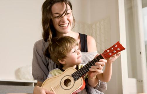 孩子過分自卑可導(dǎo)致自閉癥