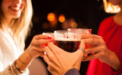 喝酒容易臉紅的人要注意三類藥