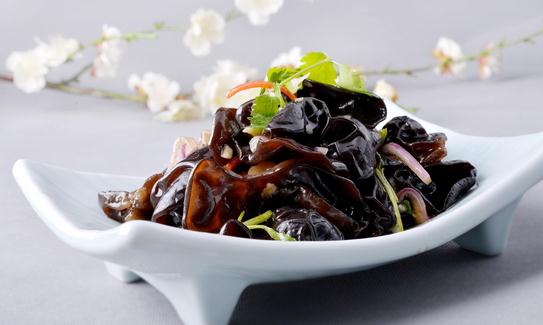 哪些人不適合吃黑木耳?