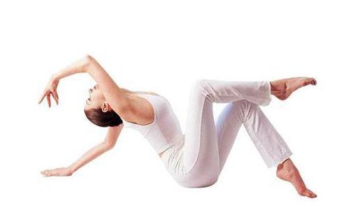 晨起簡單拉伸加速脂肪燃燒