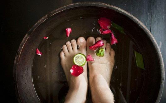 泡腳都有哪些禁忌?