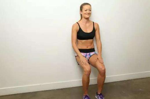 靠墻靜蹲都有哪些好處？