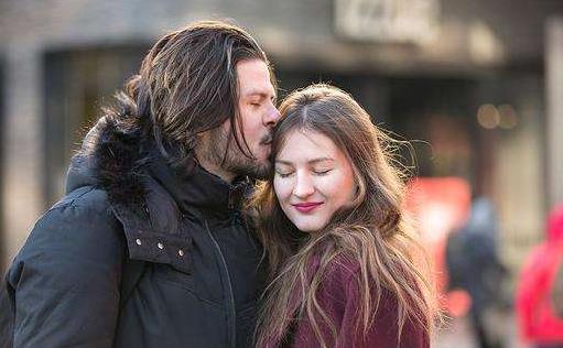 男人也會(huì)撒嬌？看看男人是怎么撒嬌的