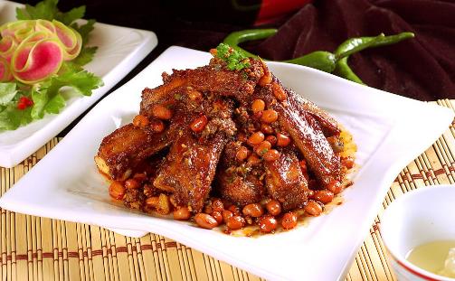 如何做排骨才好吃呢?