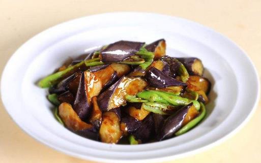 怎么炒茄子才不會變黑?