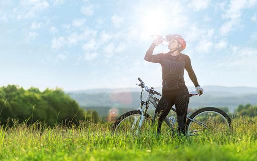 什么時間喝水對身體最好？