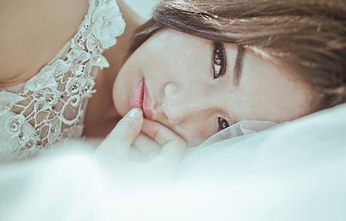 撩人小細節幫你秒殺男人