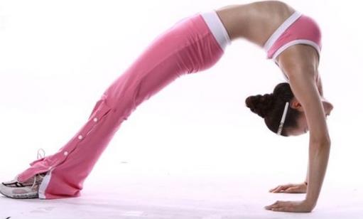 瘦腰的運動 呼啦圈 瑜伽 仰臥起坐優缺點