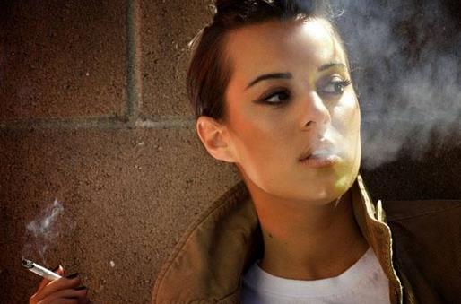 比吸煙還可怕的8大“惡習(xí)” 你竟然每天都在做!