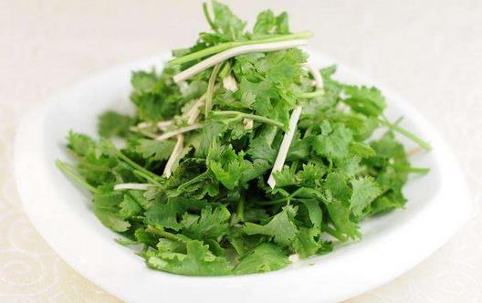 嫌棄香菜味？香菜的好處你不知道！