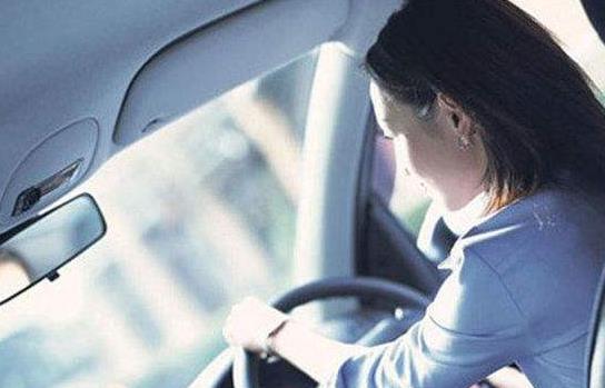 夏季開車要注意這些事項(xiàng)