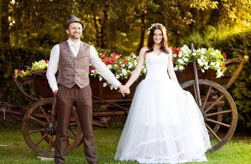 能夠給男人補(bǔ)腎壯陽的藥膳方