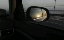 在高速上行駛要注意這些事項