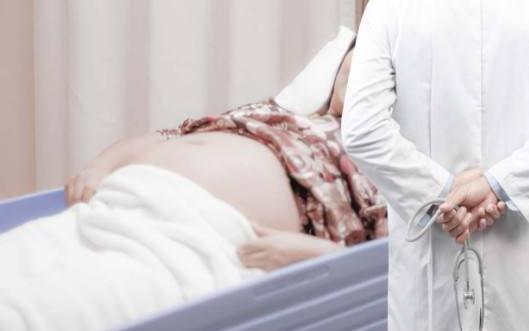 胎兒窘迫是什么？胎兒窘迫的原因