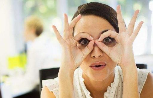 開(kāi)車(chē)時(shí)視覺(jué)疲勞怎么辦