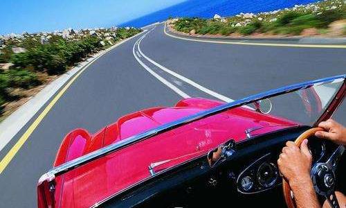 開車時突遇剎車失靈怎么辦