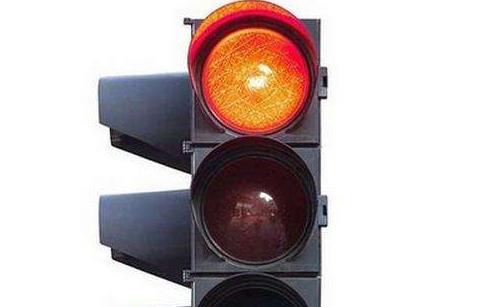 等紅燈時做這些小運動有益健康