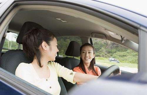 開(kāi)車(chē)易致肌肉早衰 如何緩解？