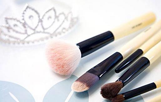 保養(yǎng)化妝刷的方法有哪些