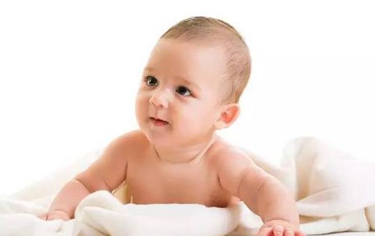 8個月的寶寶吃奶后吐奶怎么辦