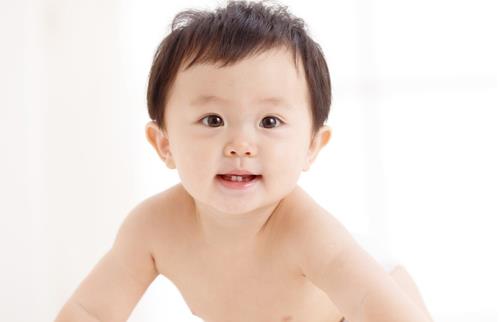 寶寶長牙期間的護理要點
