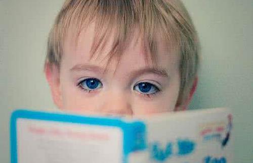 寶寶發燒如何護理 寶寶發燒能吃藥嗎