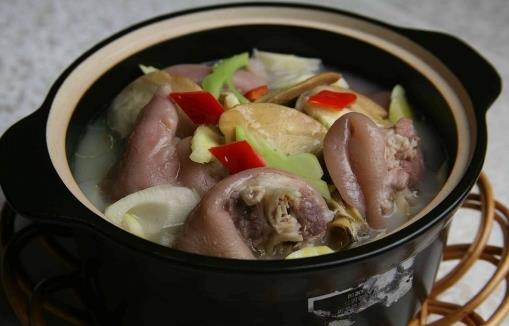 河蚌怎么洗才干凈？河蚌怎么做好吃？河蚌肉的做法