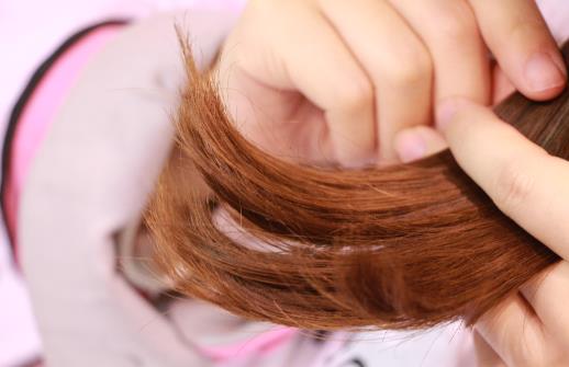 頭發分叉的護理小竅門