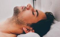 睡覺時(shí)抽筋是怎么回事