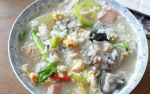 湯泡飯很傷身 盤點湯泡飯的危害